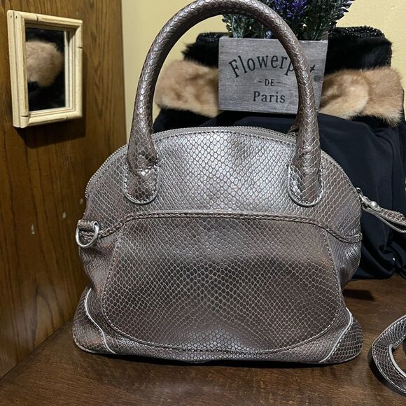 TALBOTS LEATHER METALLIC SILVER BAG CROSSBODY NEW - Picture 2 of 5